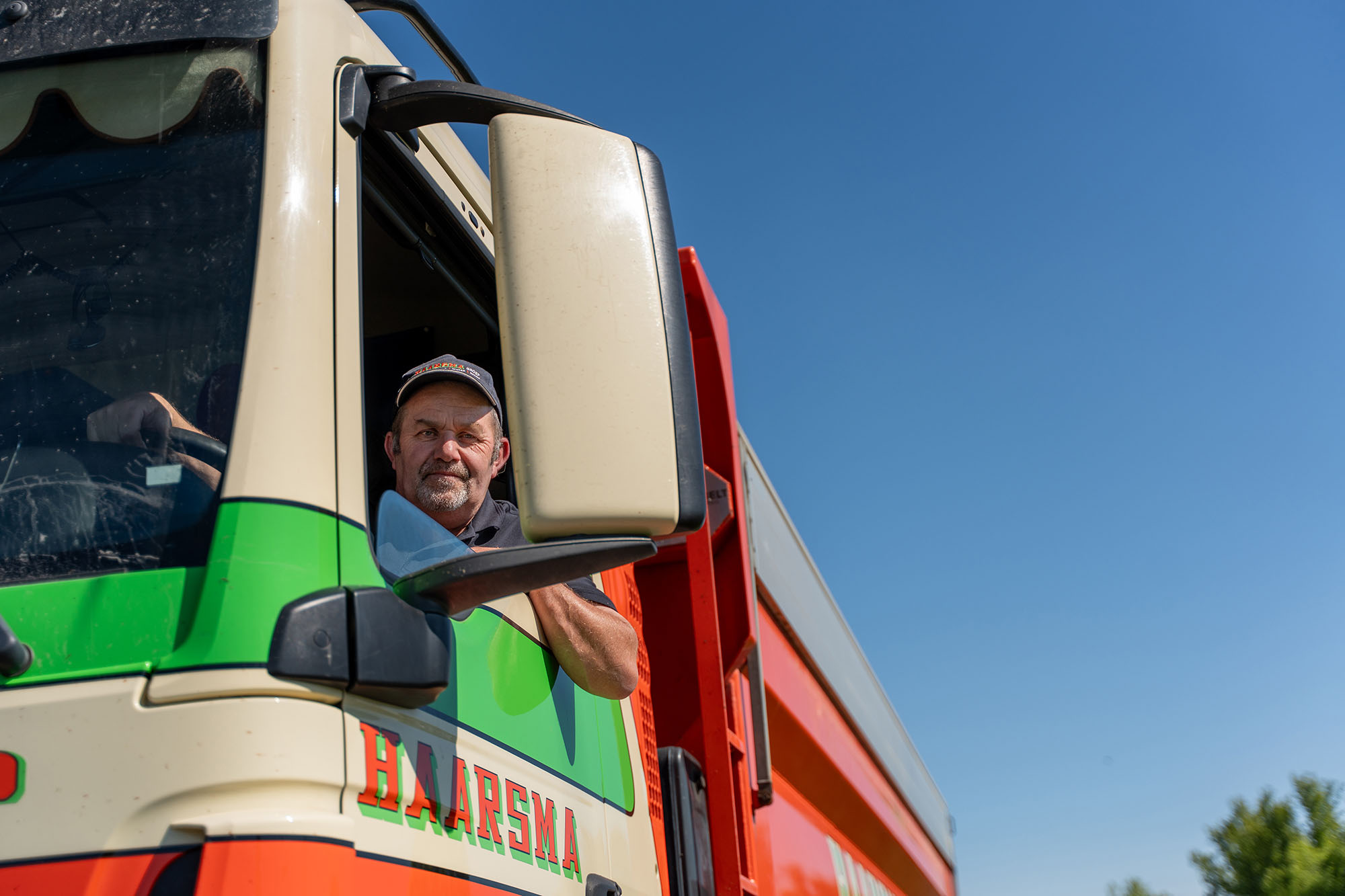 Vrachtwagenchauffeur Hidde in zijn 8x8