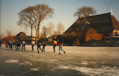Stroef ijs Elfstedentocht Haarsma